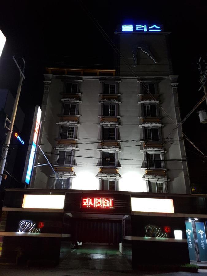 Plus Motel Kvangdzsu Kültér fotó